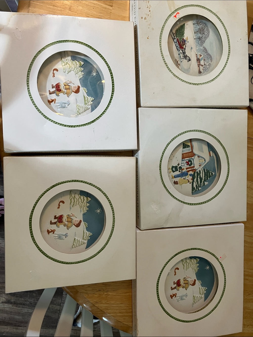 Holiday Snow Scene Ceramic Plates – White